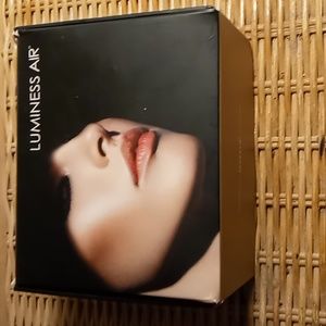 Airbrush makeup system